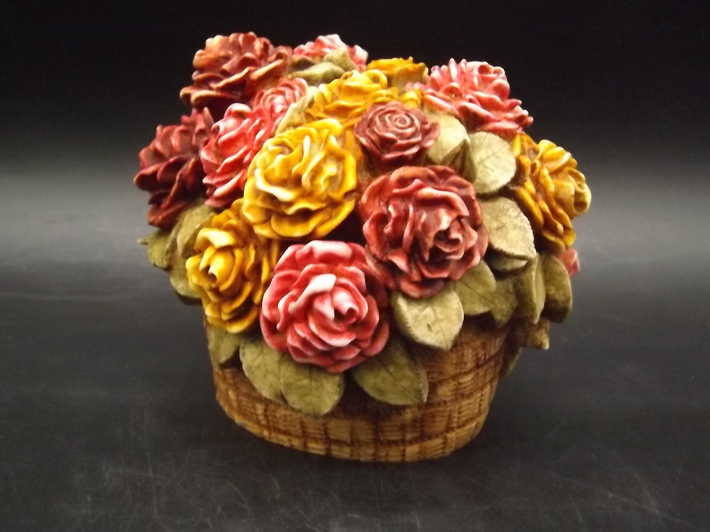 Retired 1996 Harmony Kingdom "Rose Basket" flowers piece Excellent condition Limited Edition #266/3600. Artist signed!