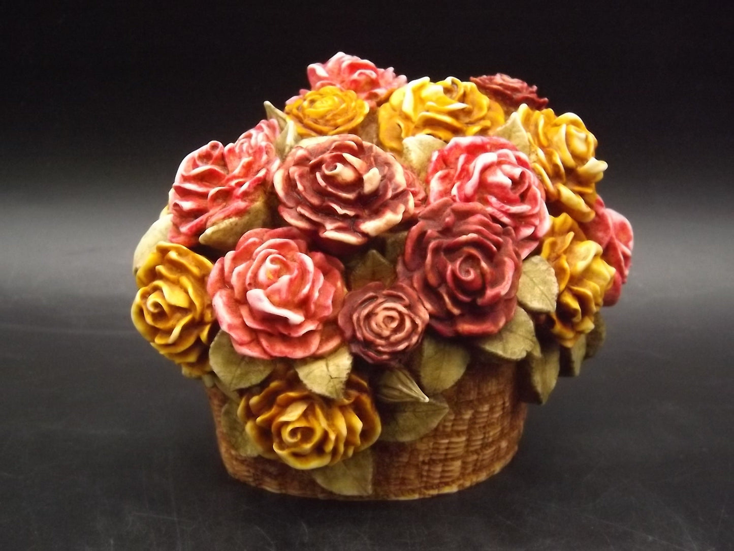 Retired 1996 Harmony Kingdom "Rose Basket" flowers piece Excellent condition Limited Edition #266/3600. Artist signed!