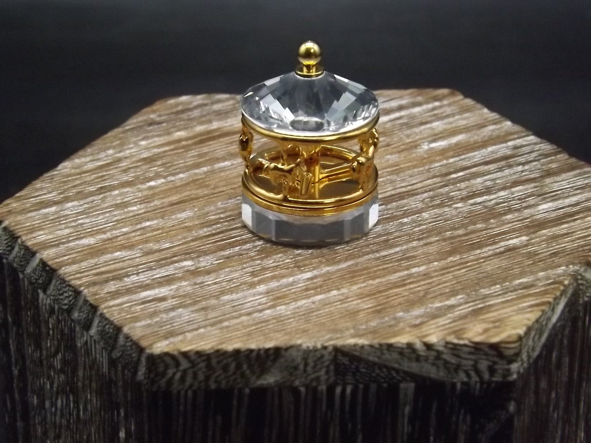 Vintage Swarovski Crystal Memories "Carousel" Figurine. Excellent Condition with original box.