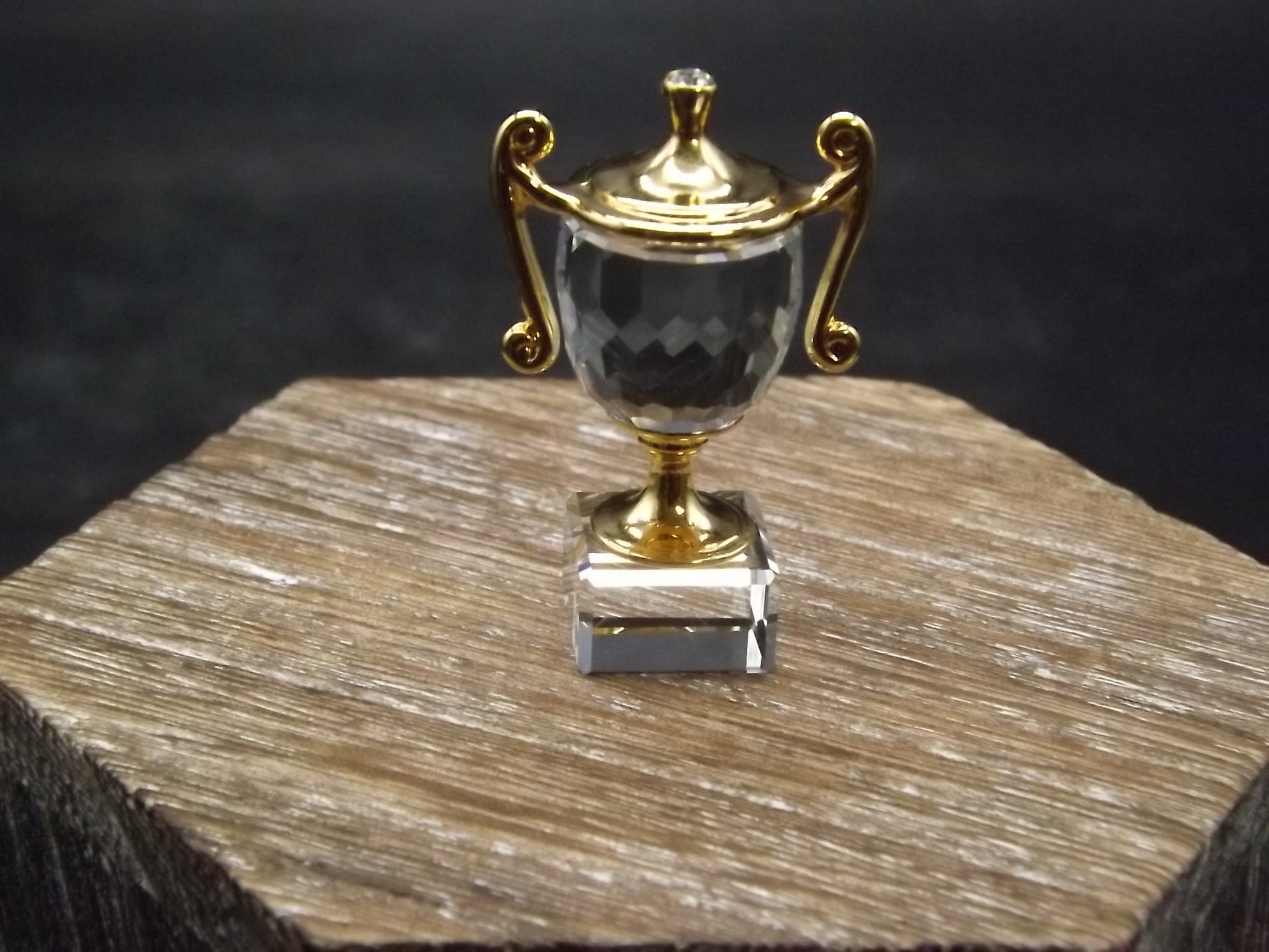 Vintage Swarovski Crystal Memories "Trophy" Figurine. Excellent Condition with original box.