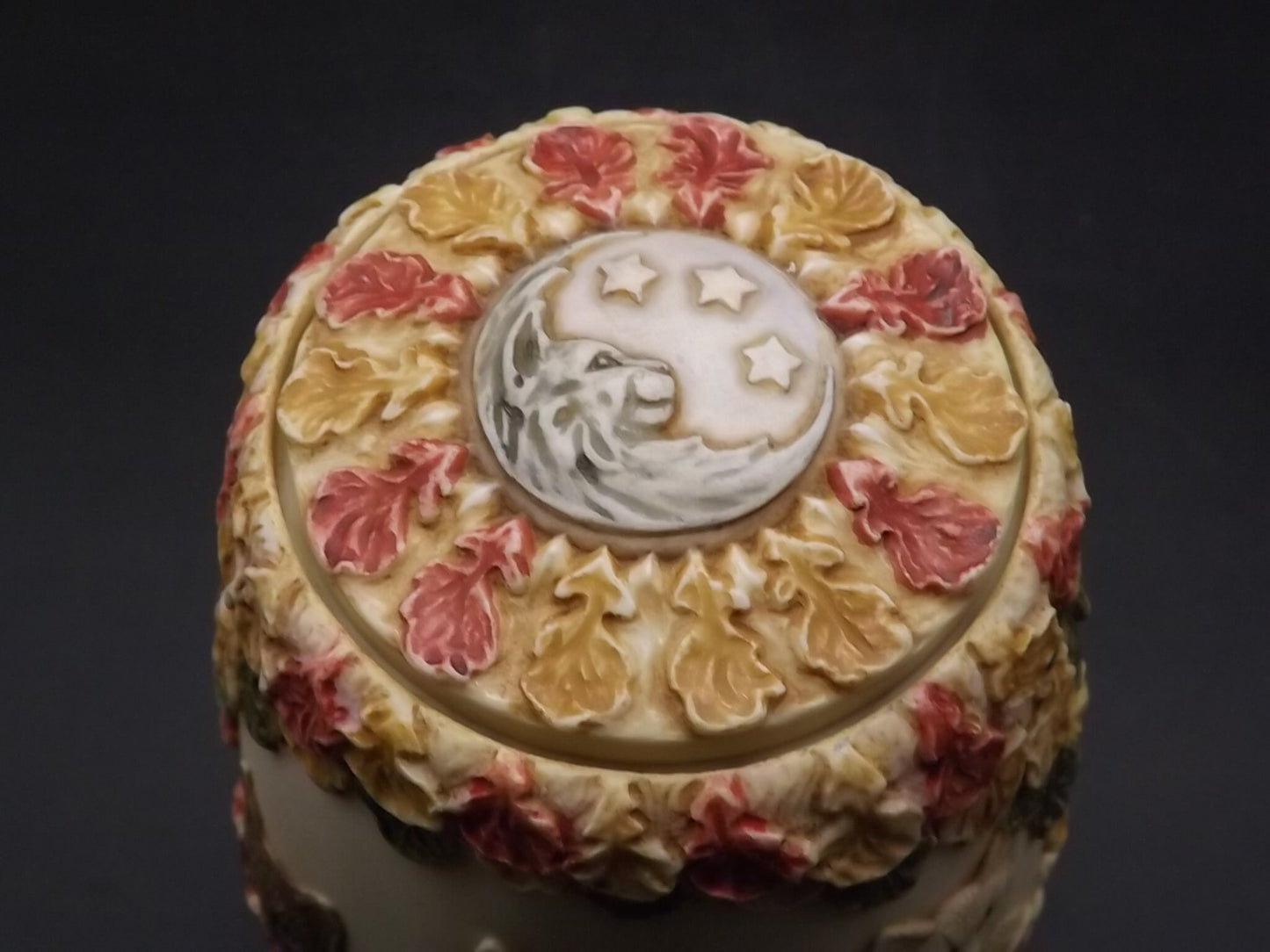 Vintage Harmony Ball Kingdom "Autumn Enchantment" Cats Jest Figurine JALRCA12 with original box. Excellent condition.