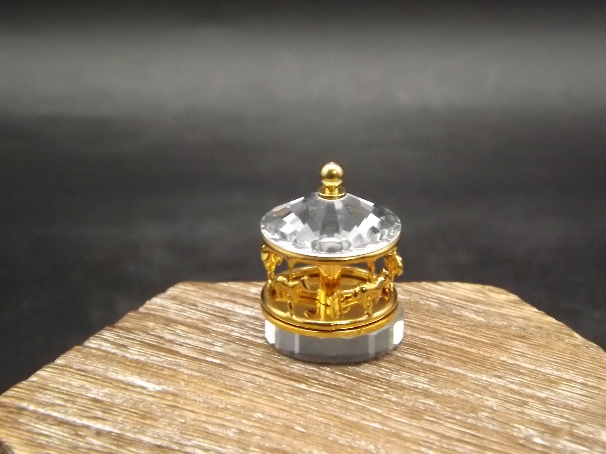 Vintage Swarovski Crystal Memories "Carousel" Figurine. Excellent Condition with original box.