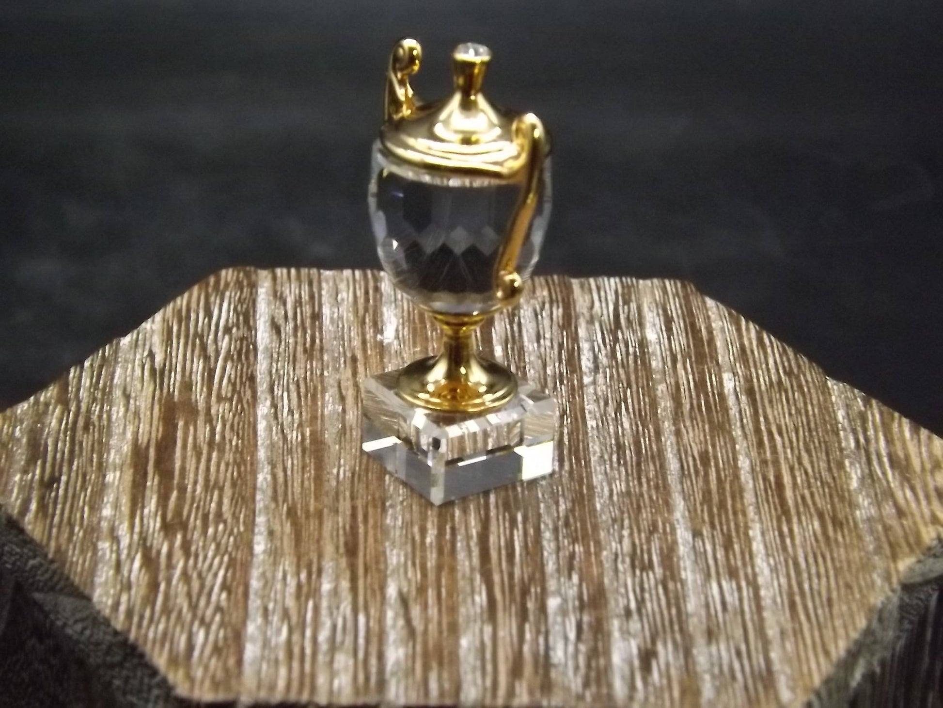 Vintage Swarovski Crystal Memories "Trophy" Figurine. Excellent Condition with original box.