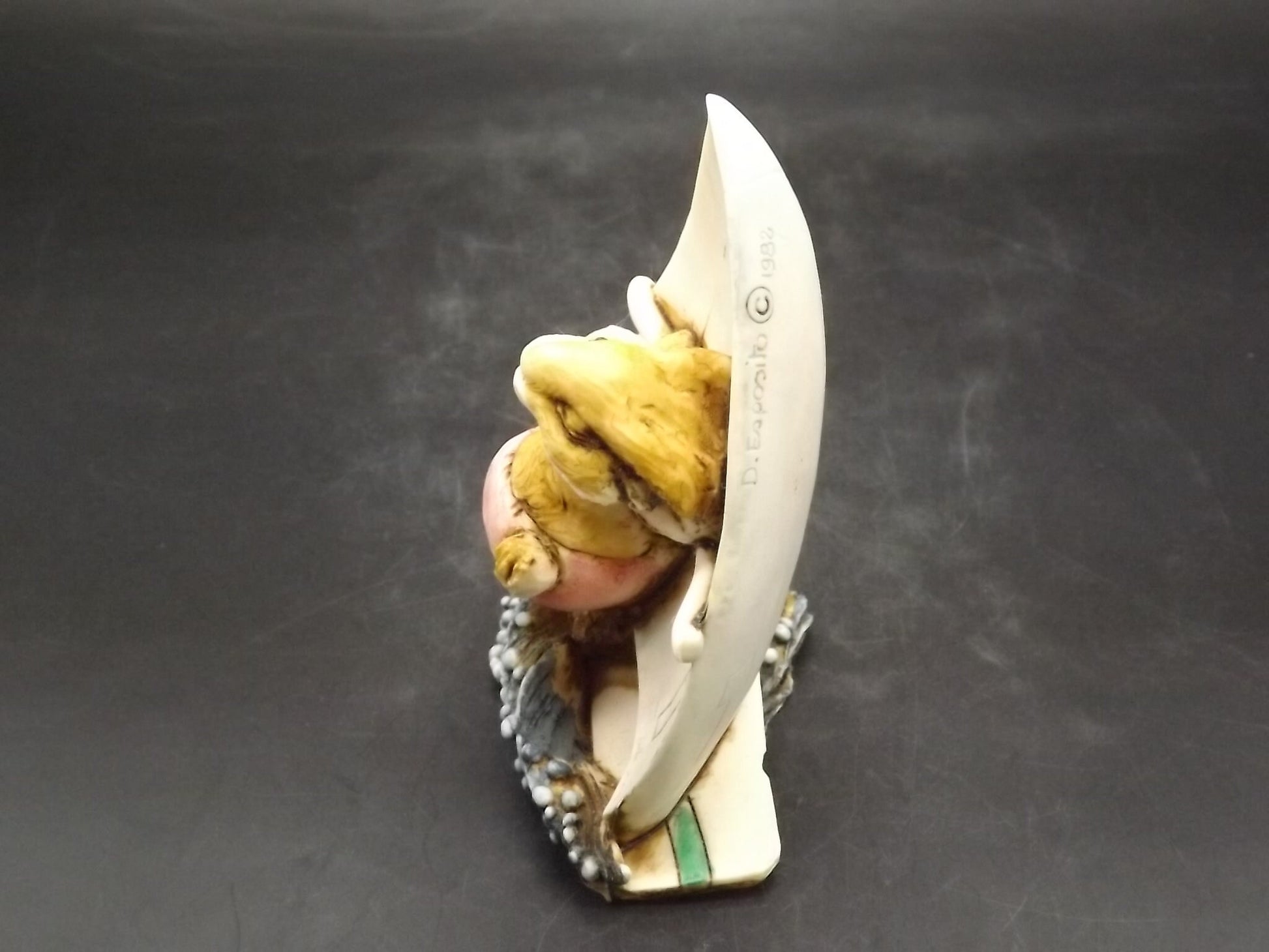 Vintage 1982 Artefice Ottanta Sailing Rabbit Figurine: Hand-Painted Italian Collectible