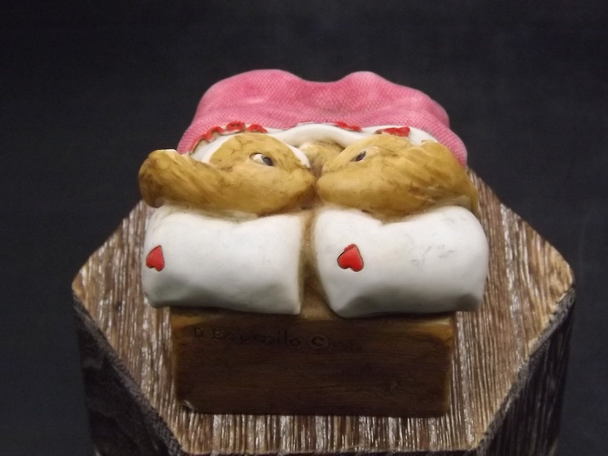 Vintage 1982 Artefice Ottanta Rabbit Couple Figurine: Made in Italy