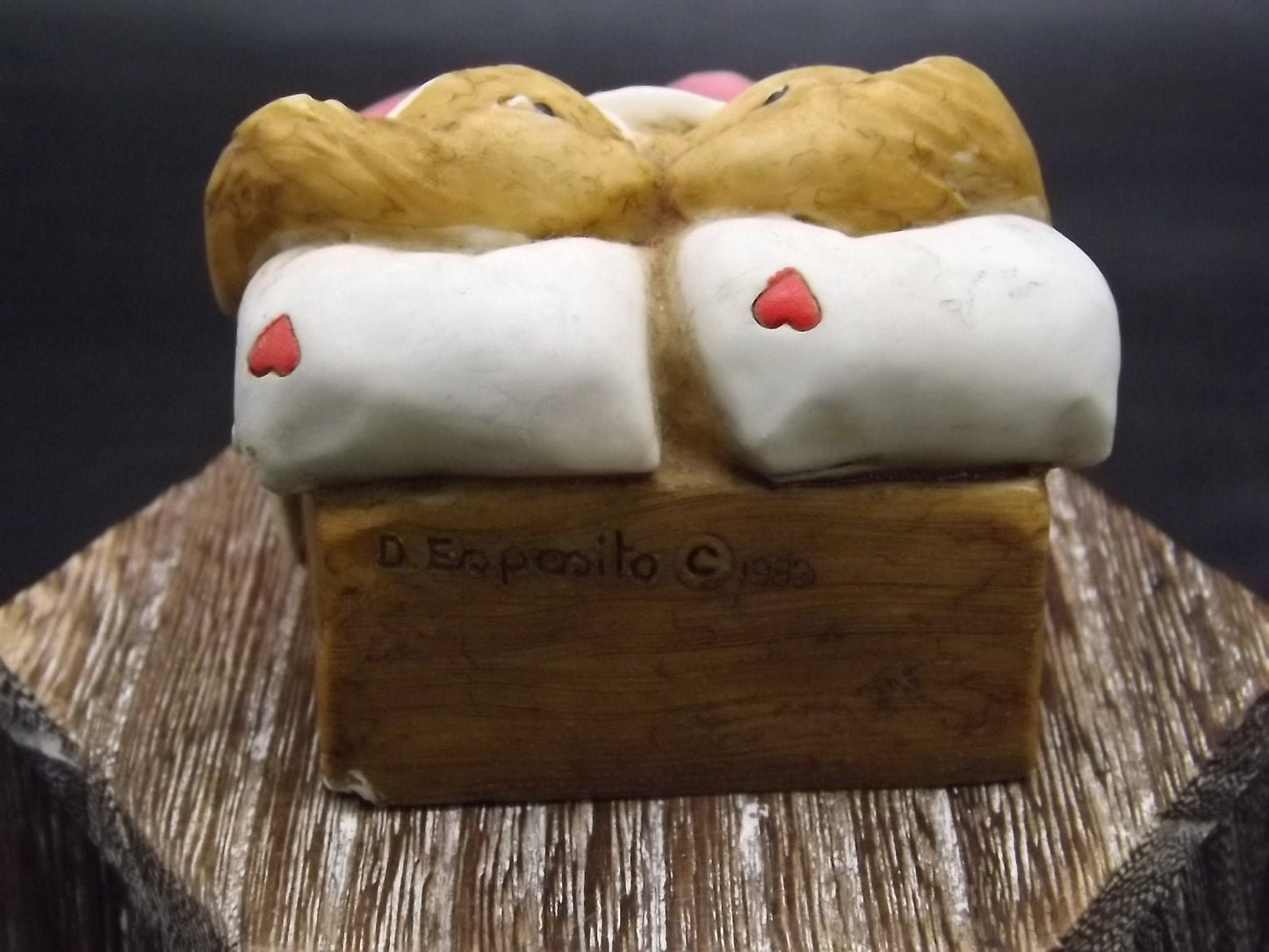 Vintage 1982 Artefice Ottanta Rabbit Couple Figurine: Made in Italy