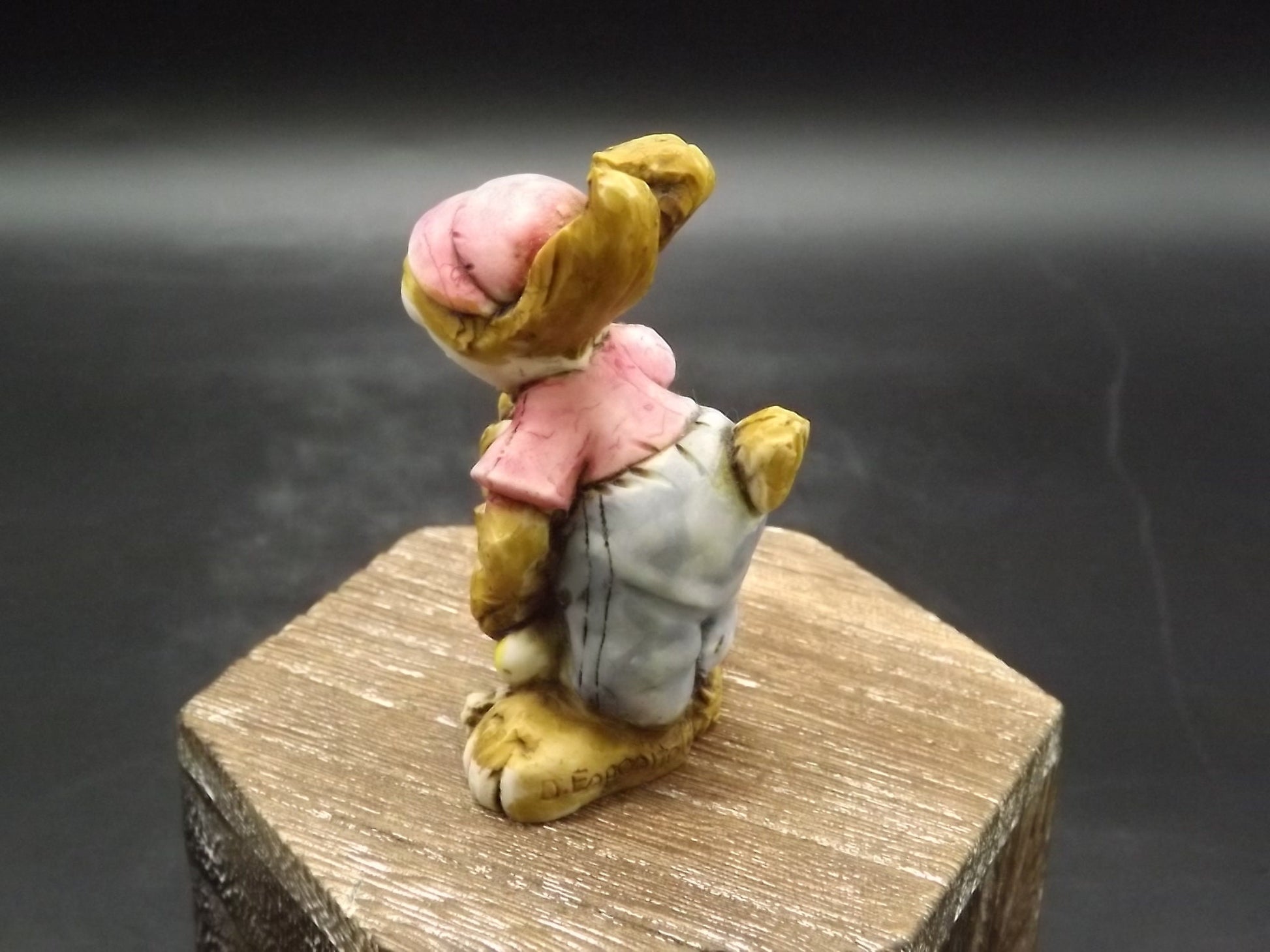 Vintage Artefice Ottanta Baseball Rabbit Figurine, Hand-Painted 1982