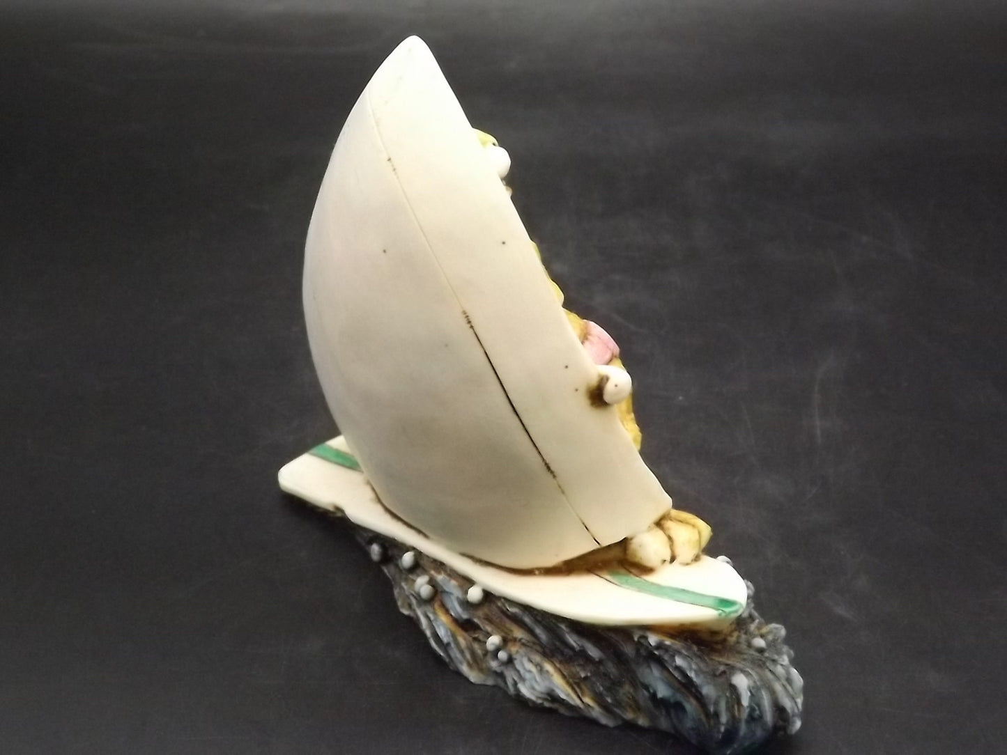 Vintage 1982 Artefice Ottanta Sailing Rabbit Figurine: Hand-Painted Italian Collectible