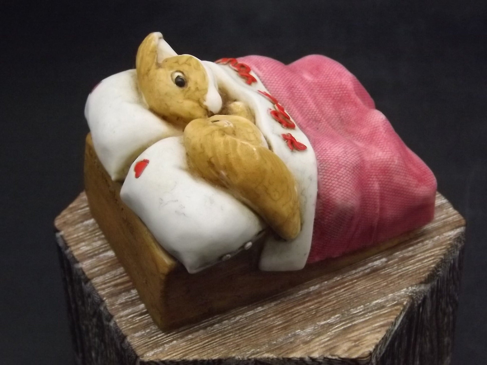 Vintage 1982 Artefice Ottanta Rabbit Couple Figurine: Made in Italy