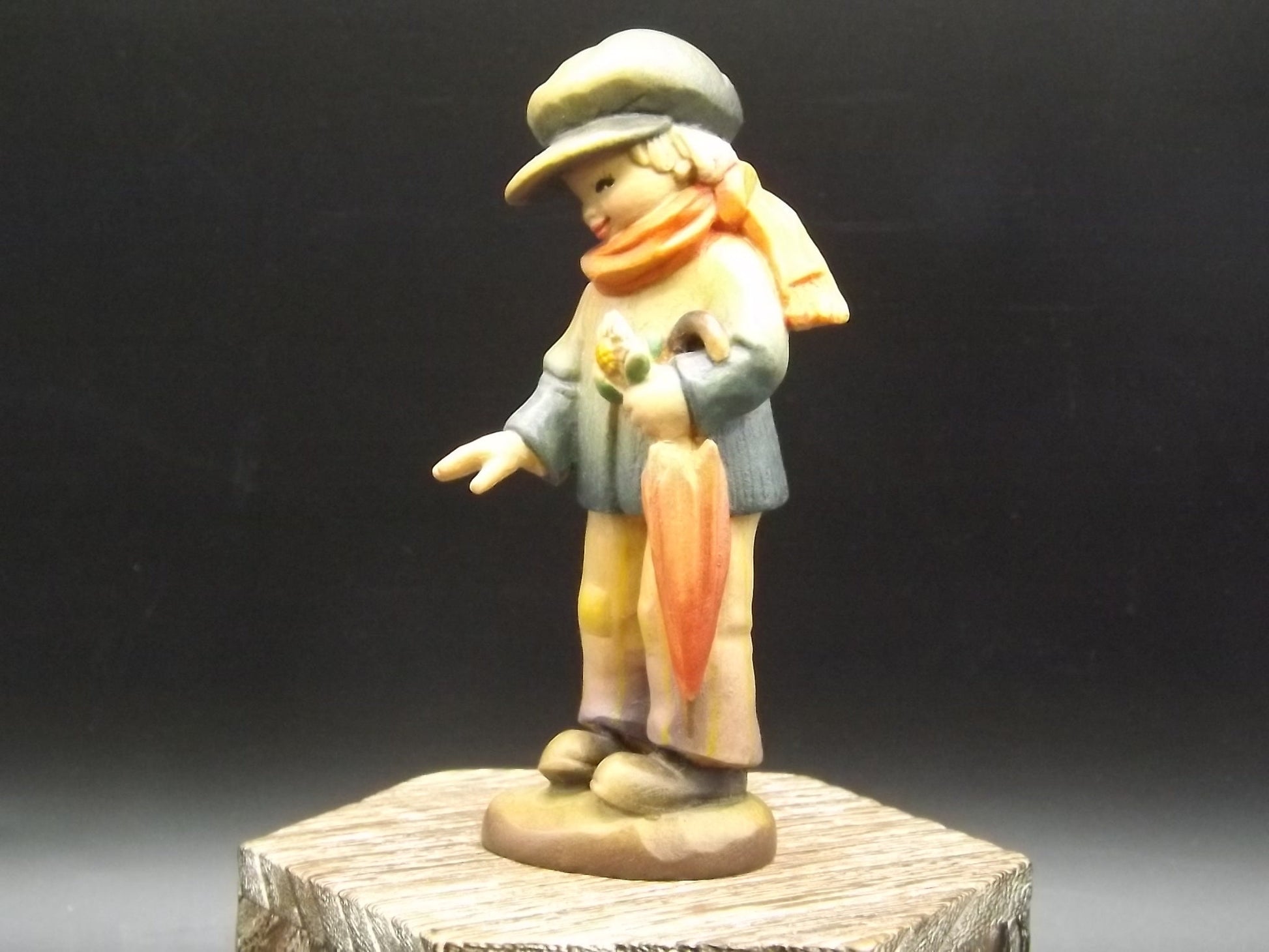 Vintage Anri Wood Figurine: "My Friend" by Juan Ferrandiz