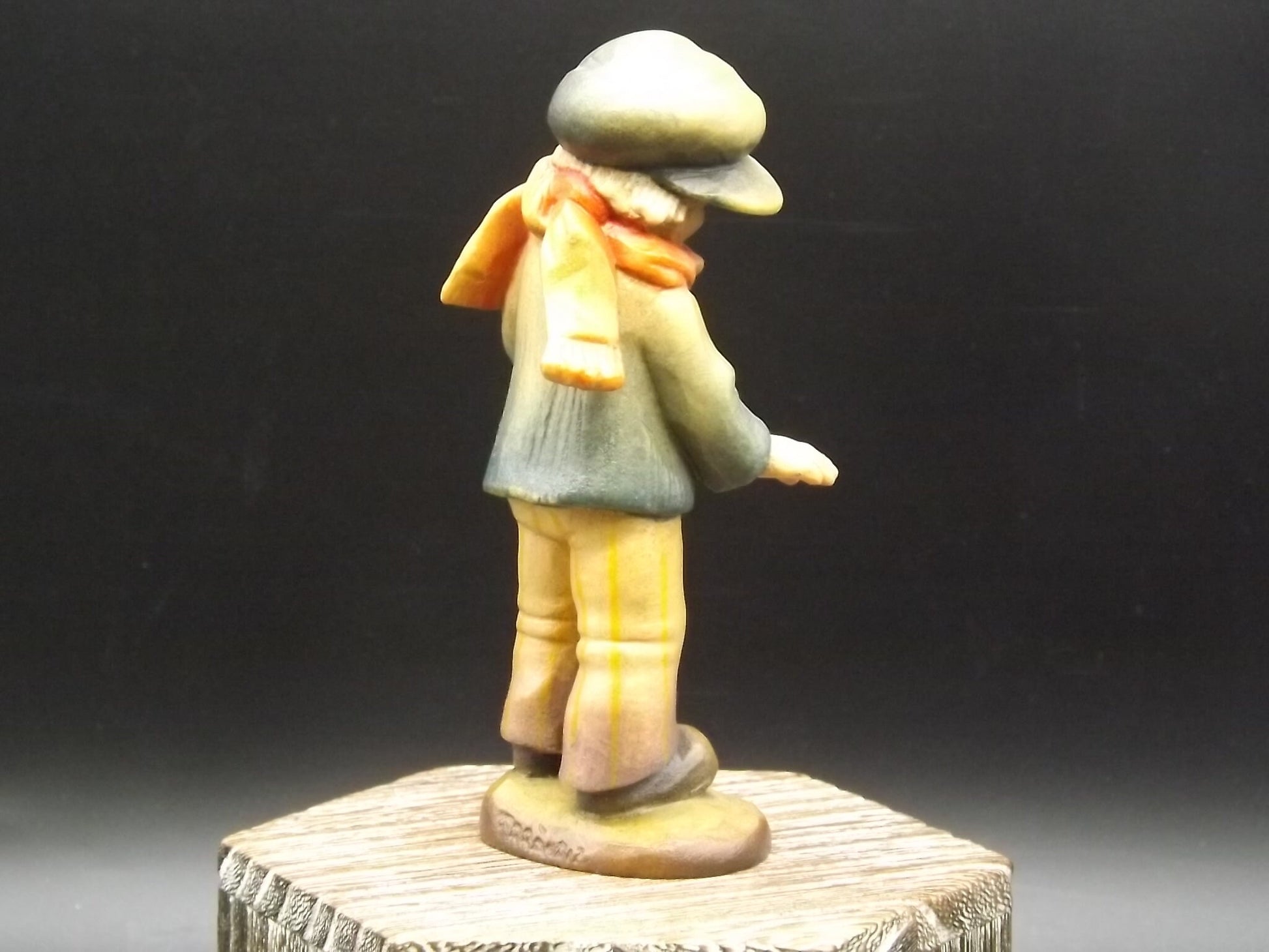 Vintage Anri Wood Figurine: "My Friend" by Juan Ferrandiz