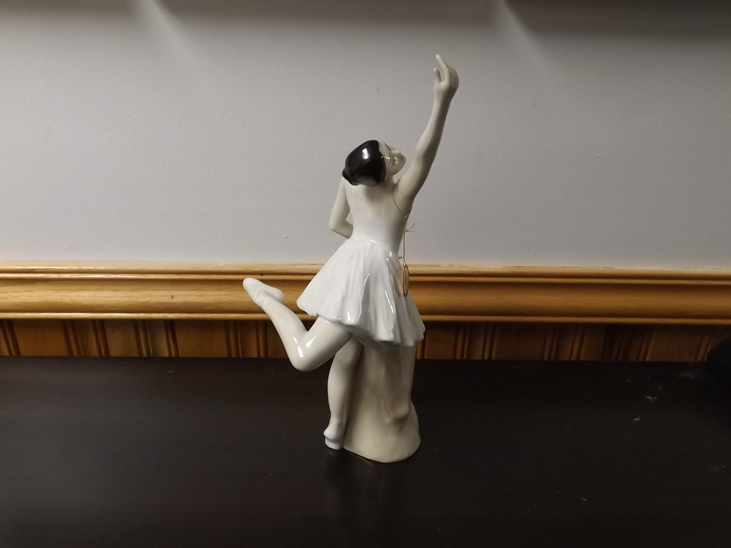 Vintage 1988 Royal Doulton Reflections "Ballerina" figurine HN 3197. Excellent condition! No original box.