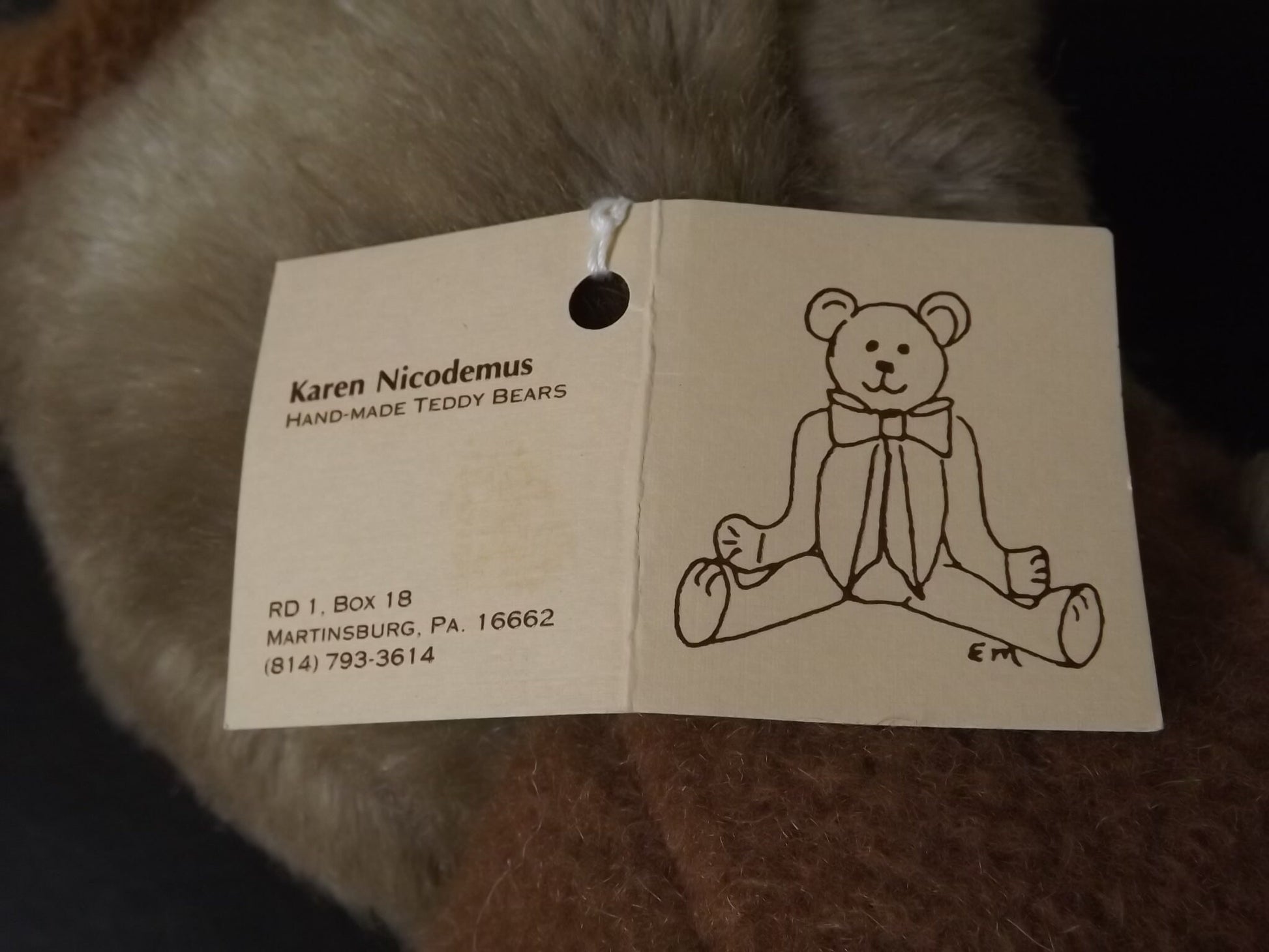 Vintage 1999 artist crafted Teddy Bear. This jointed bear is well crafted by Karen Nicodemus who creates by repurposing old coats into art.