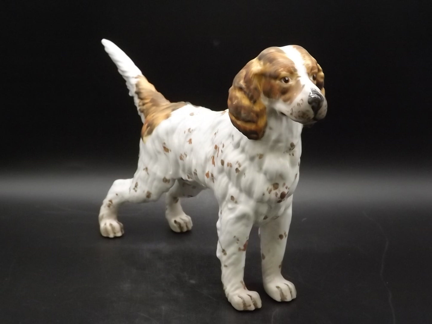 Vintage C. Martinu English Setter Figurine: 1970s Spanish Decor