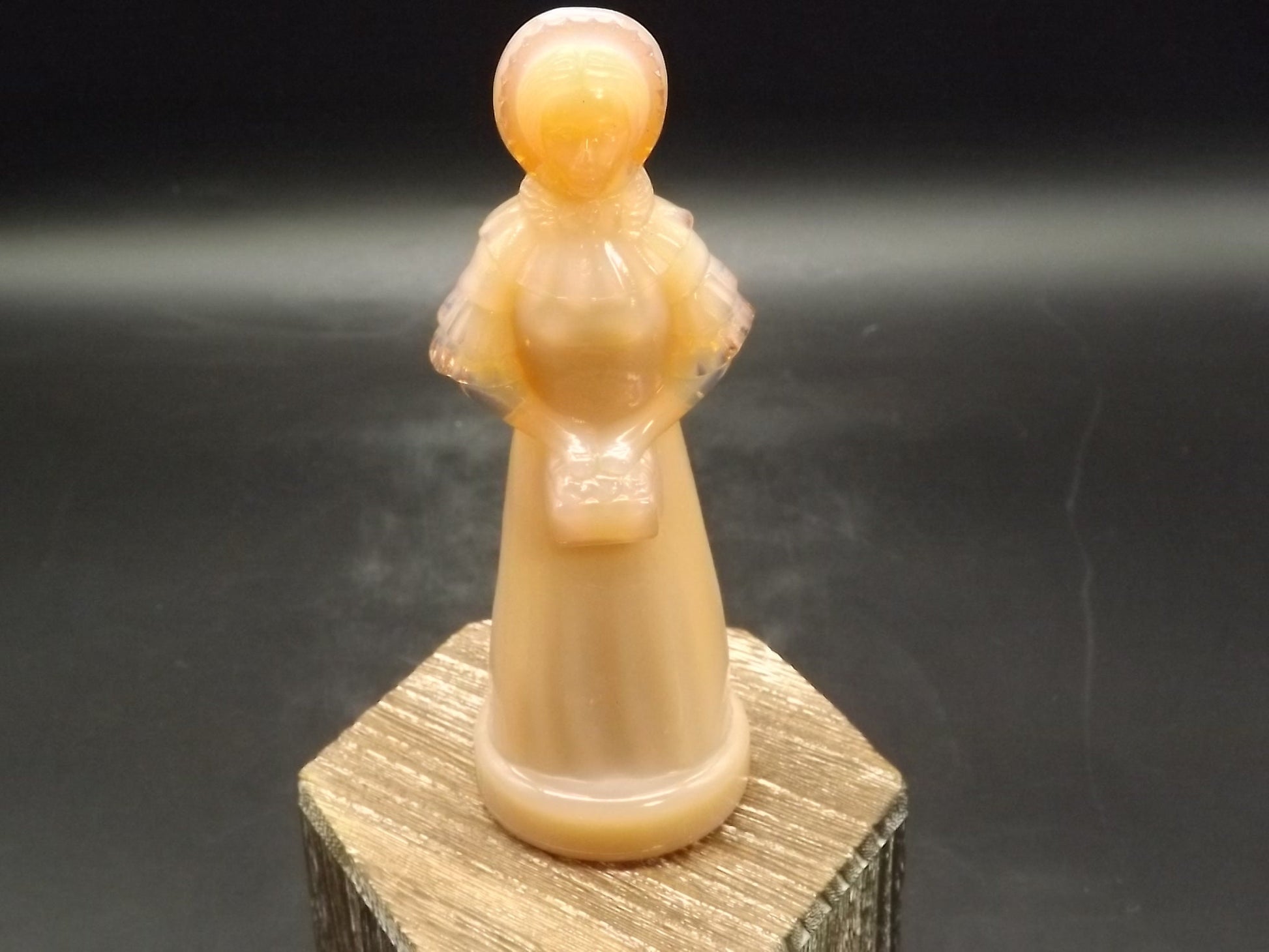 Vintage 1976 Degenhart Peach Slag Glass "Priscilla" Figurine