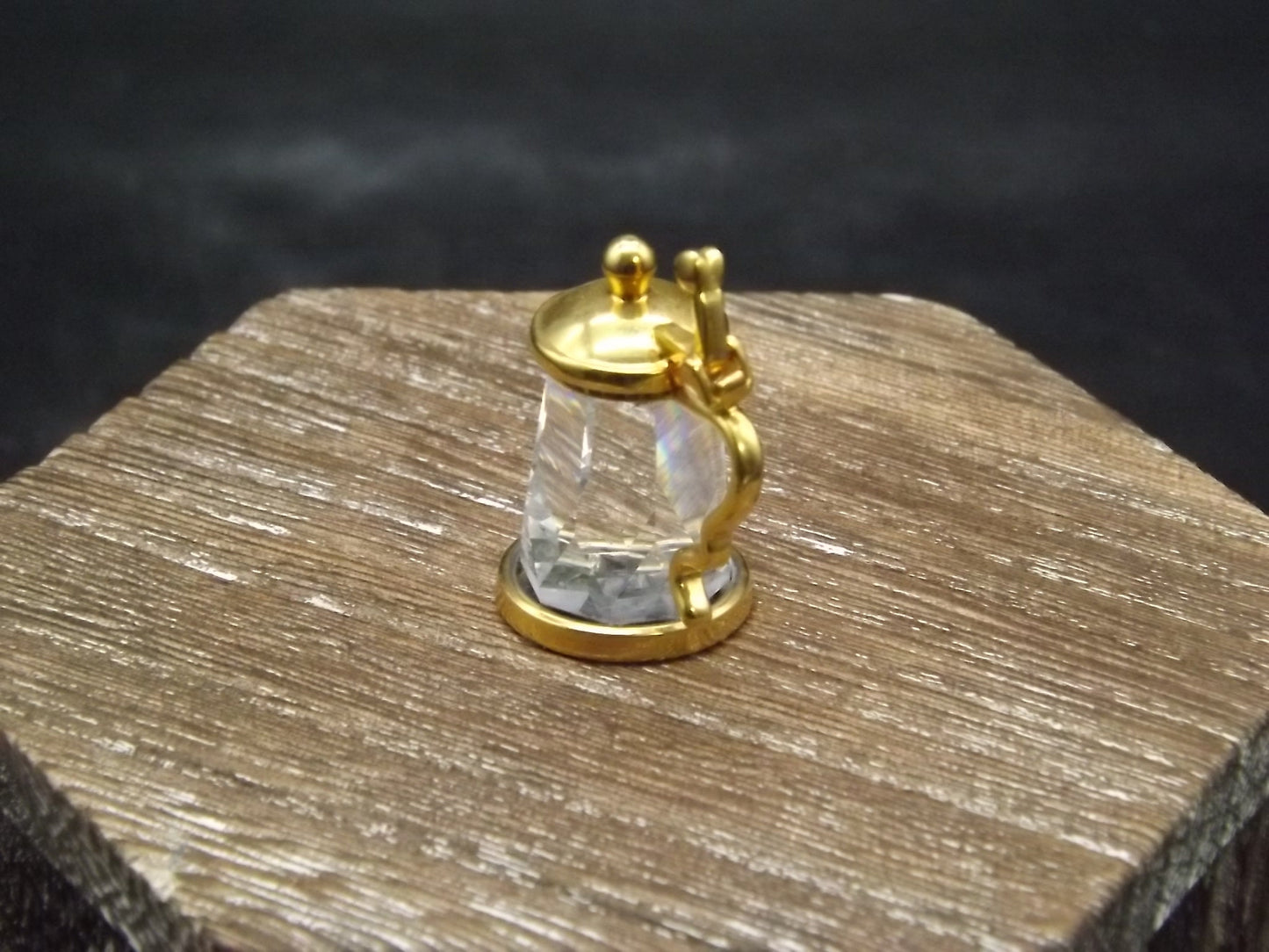 Vintage 1996 Swarovski Crystal Memories "Tankard" Figurine. Excellent Condition with original box. Soiled box.