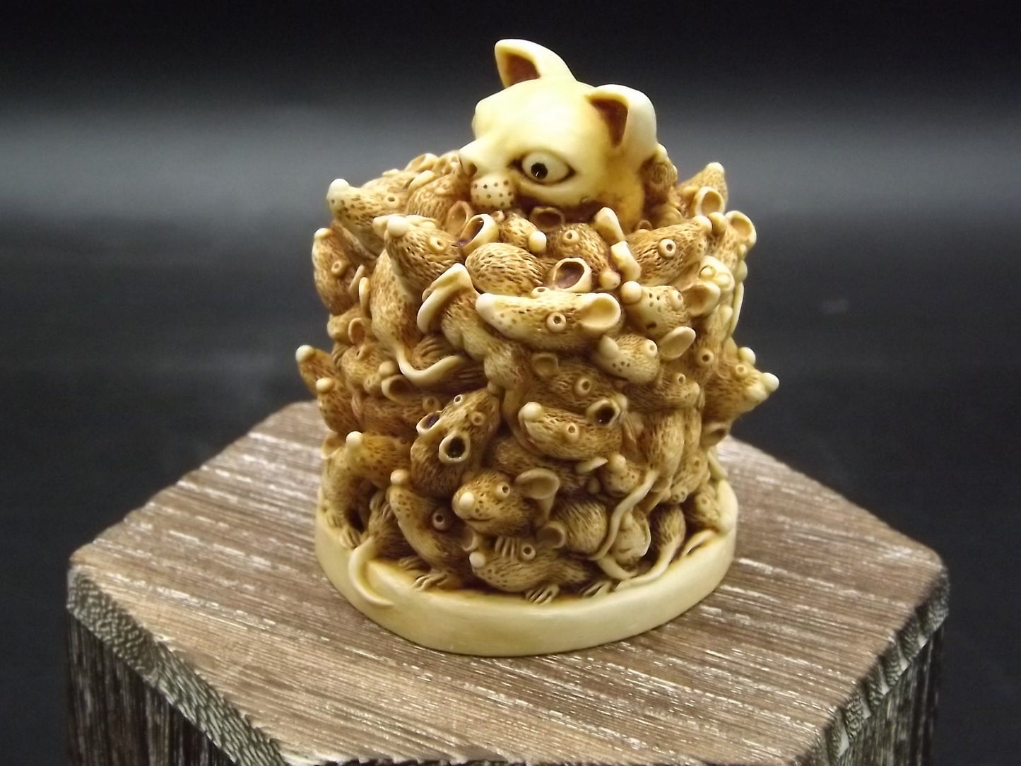 Retired 1994 Harmony Kingdom "Too Much of a Good Thing" Jest Figurine with box. Excellent condition. Cat surrounded by Mice.