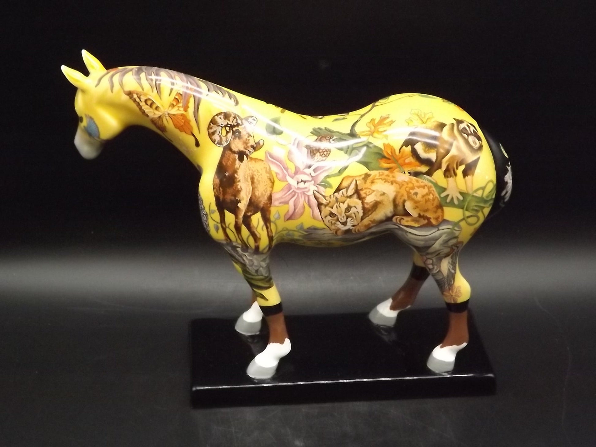 Vintage Trail of Painted Ponies "Wilderness Roundup" Thoroughbred forest wildlife Horse figurine. Edition 3E/0125 item #1588. No box or COA.