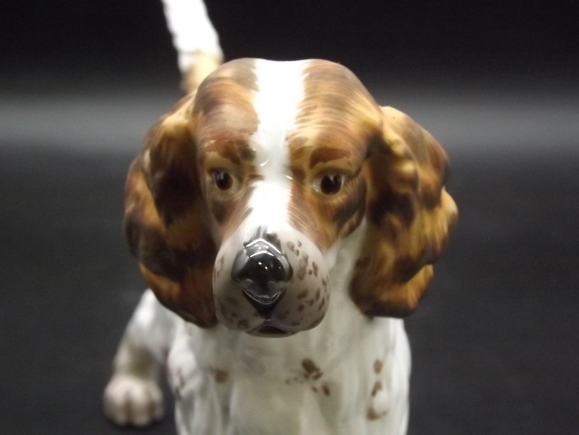 Vintage C. Martinu English Setter Figurine: 1970s Spanish Decor