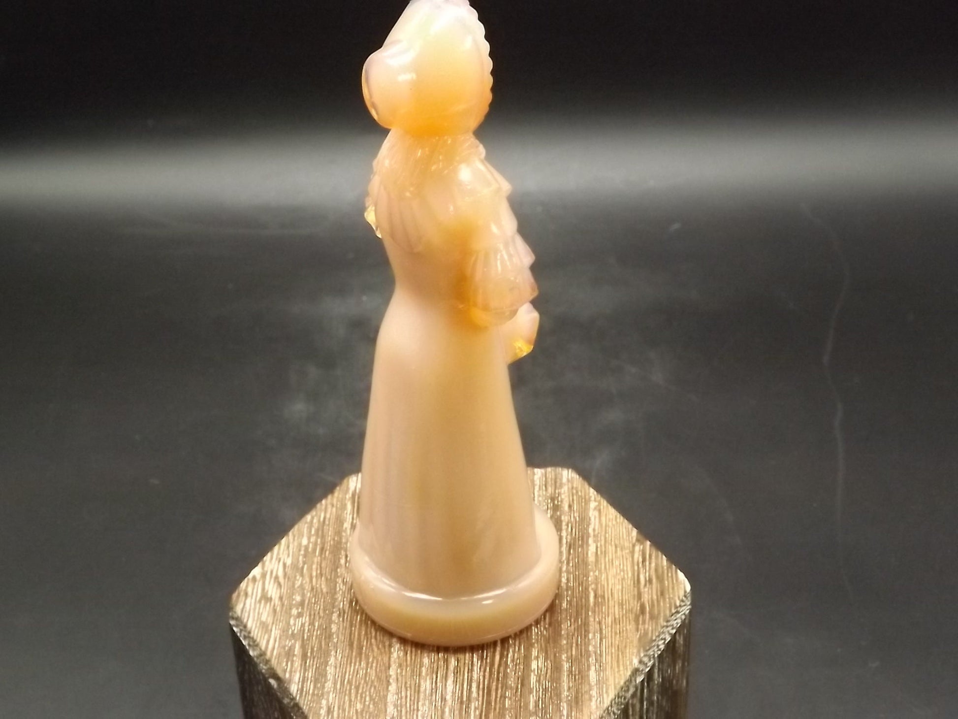 Vintage 1976 Degenhart Peach Slag Glass "Priscilla" Figurine