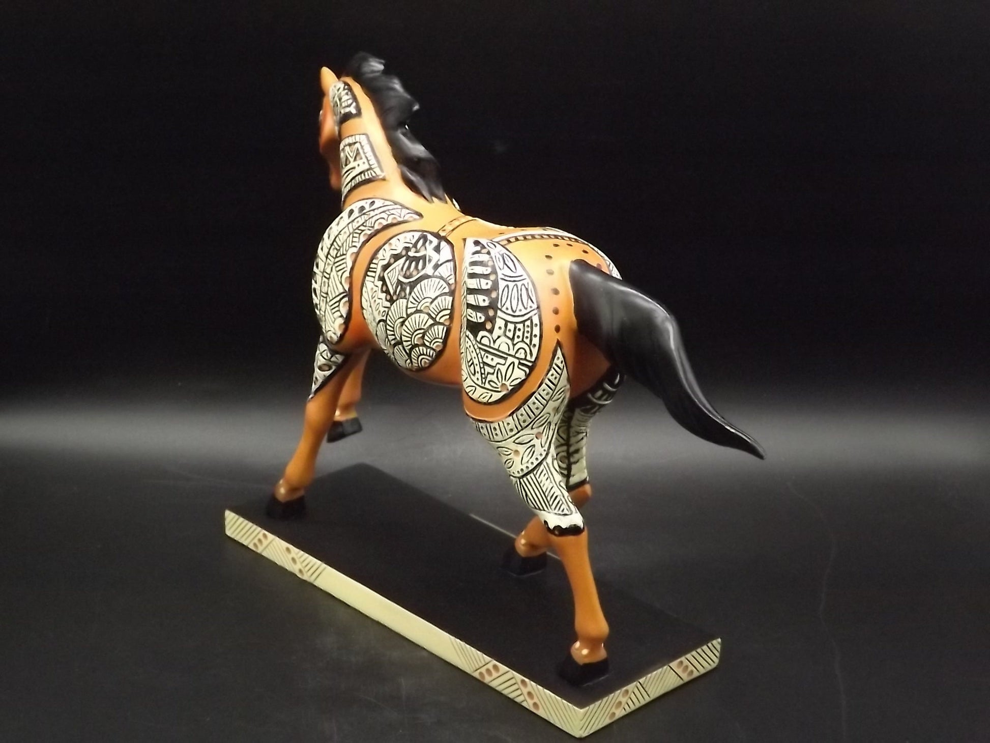Vintage Trail of Painted Ponies "Zuni Mare" Resin Horse figurine. Edition 2E/2163. Item #4018393 no box or COA.