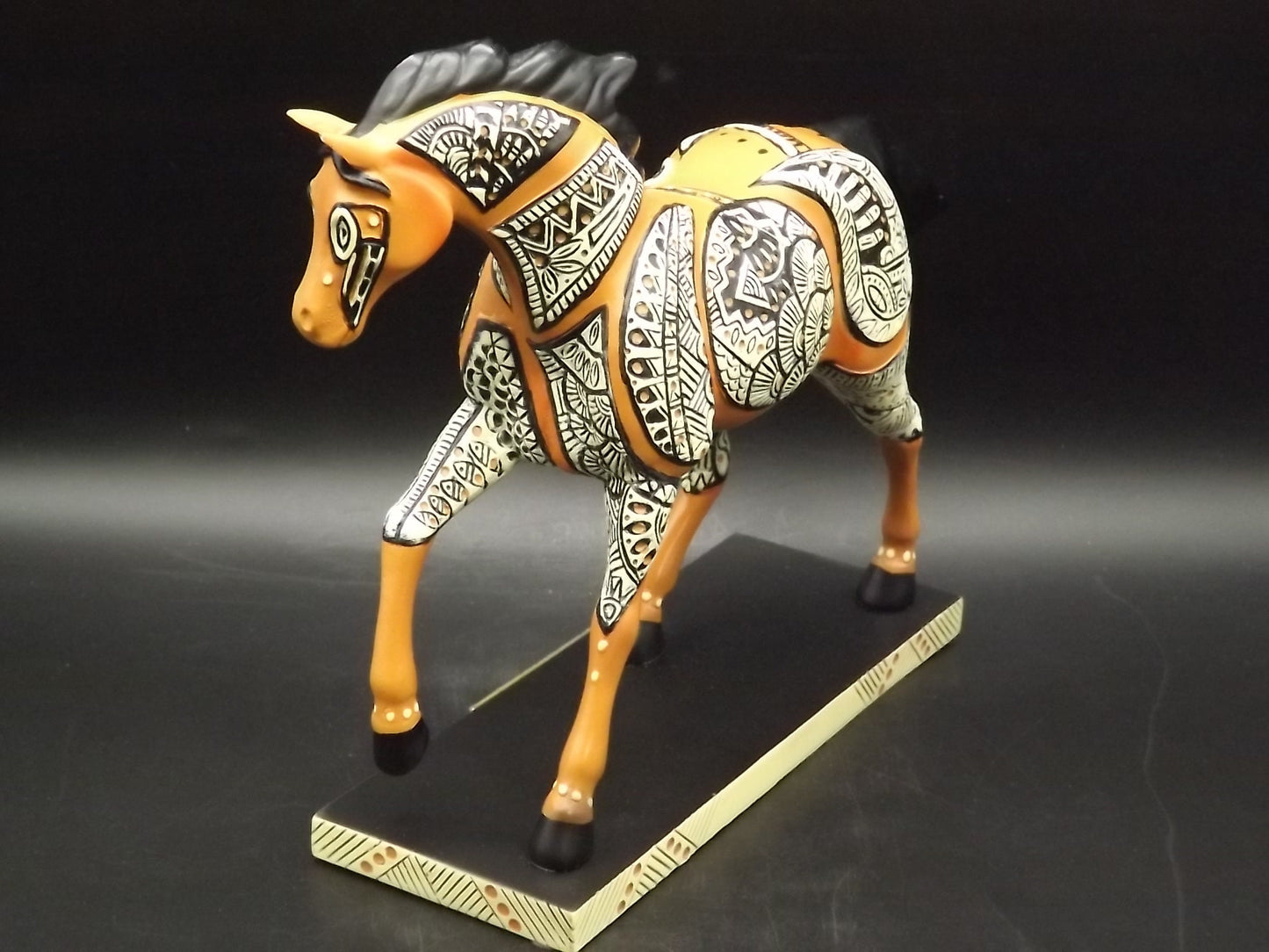 Vintage Trail of Painted Ponies "Zuni Mare" Resin Horse figurine. Edition 2E/2163. Item #4018393 no box or COA.