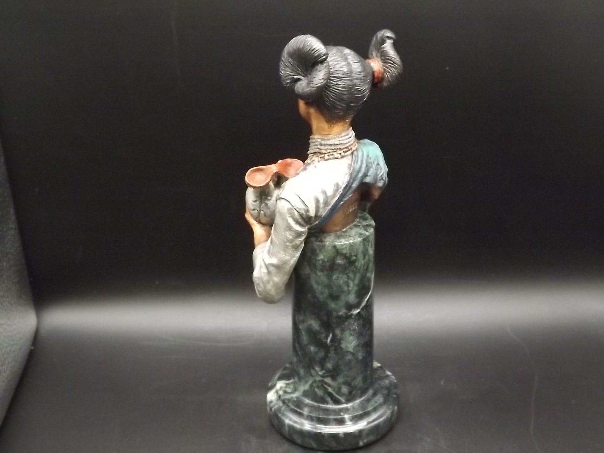 RARE 1994 C.A. Pardell Legends Mixed Media Sculpture "Hopi Maiden" Bust on marble base. Number 11 of only 350 pieces. Excellent Condition!