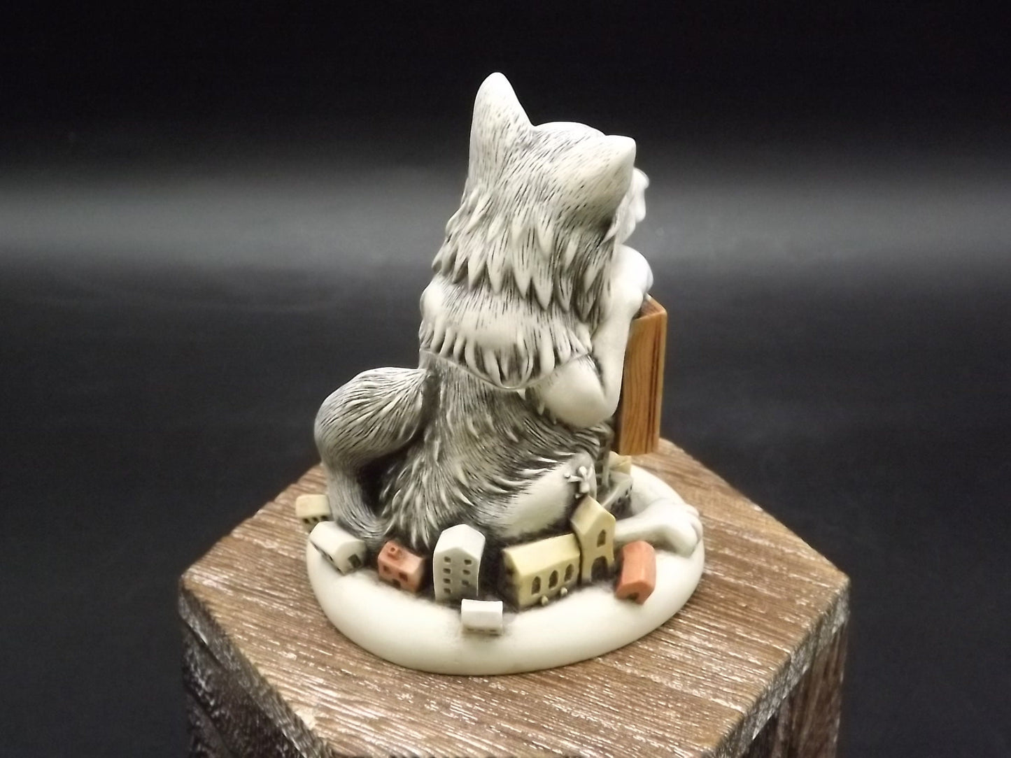 Retired Harmony Kingdom "Gubbio Town" Jest Figurine with original box and COA. Excellent condition. Only 500 pieces made!