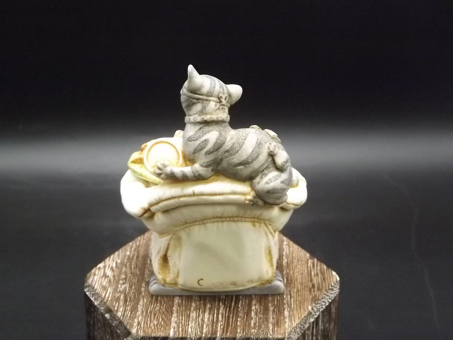 Retired Harmony Kingdom "Fishy Business" Jest Figurine with original box. Excellent condition. Artist Signed!