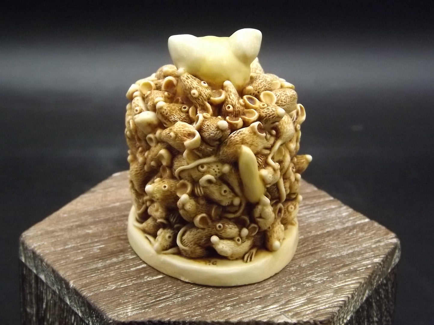 Retired 1994 Harmony Kingdom "Too Much of a Good Thing" Jest Figurine with box. Excellent condition. Cat surrounded by Mice.