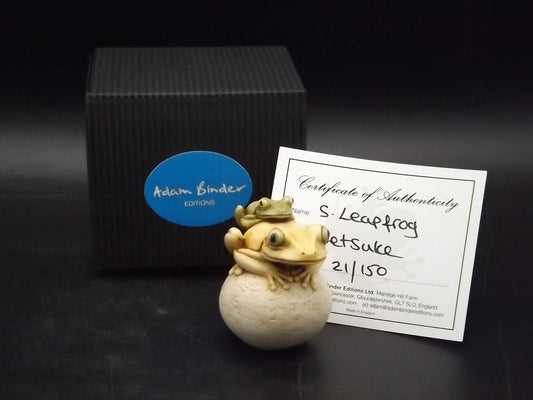 Adam Binder Netsuke series "S. Leapfrog". With original box and COA. Excellent shape limited edition #21/150.