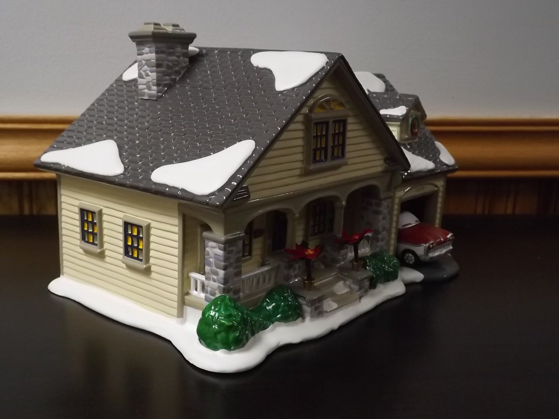 Vintage 1997 Snow Village "The Brandon Bungalow" Cottage Figurine (With Box & COA)