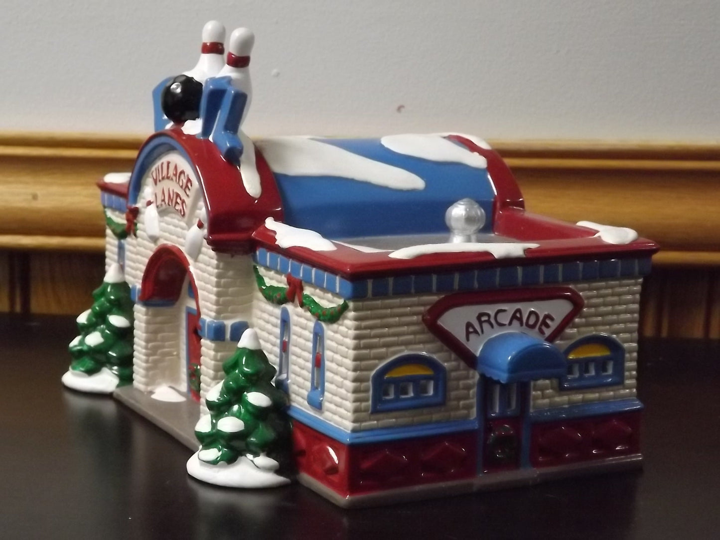 Vintage 1995 Snow Village Bowling Alley Figurine with Box