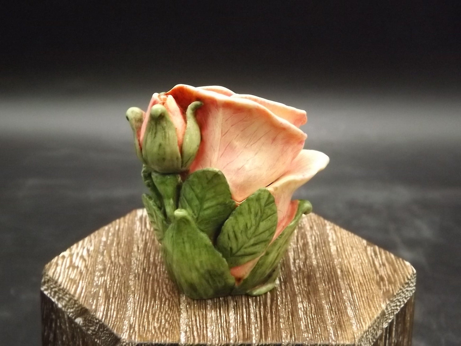 Harmony Kingdom Single Pink Rose Figurine: 1997 Limited Edition