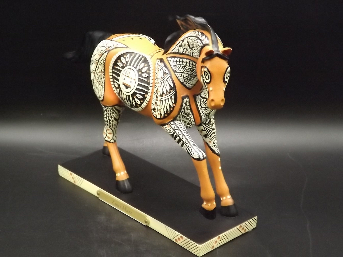 Vintage Trail of Painted Ponies "Zuni Mare" Resin Horse figurine. Edition 2E/2163. Item #4018393 no box or COA.