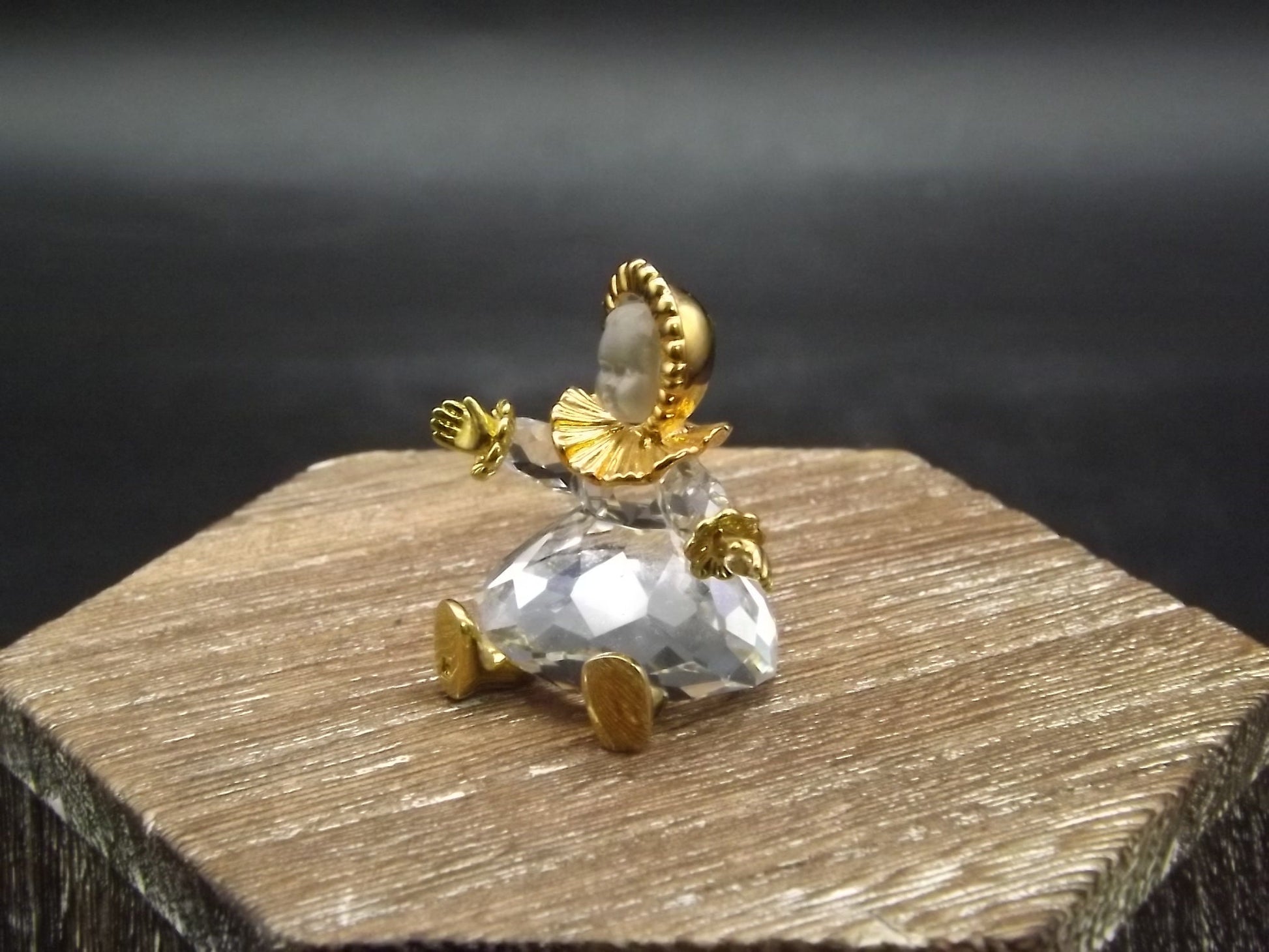 Vintage Swarovski Crystal Memories "Doll" Figurine. Excellent Condition with original box.