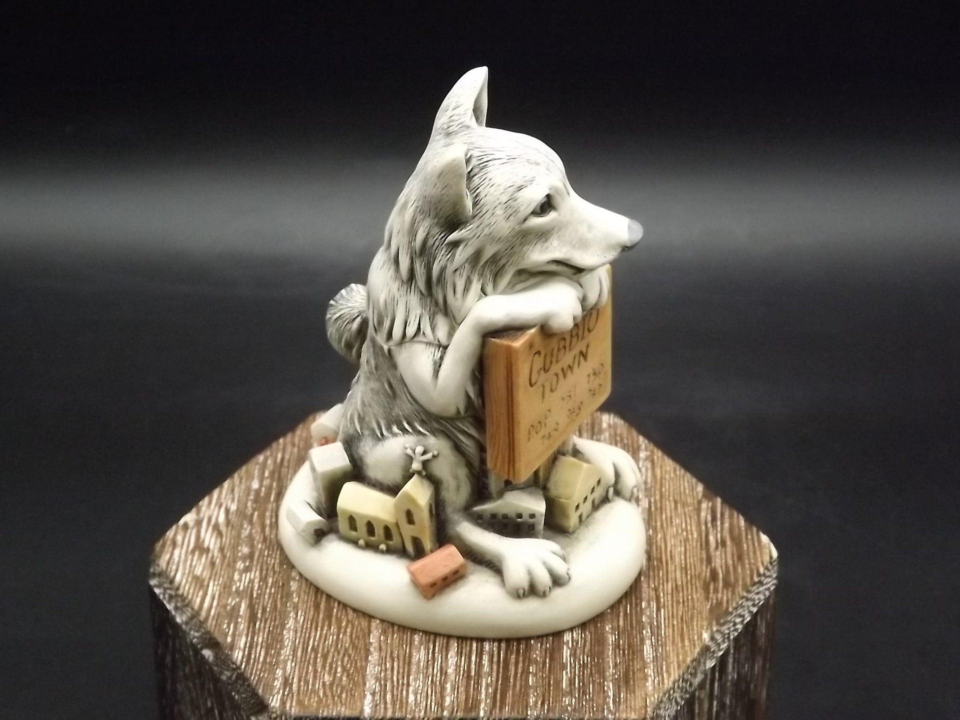 Retired Harmony Kingdom "Gubbio Town" Jest Figurine with original box and COA. Excellent condition. Only 500 pieces made!