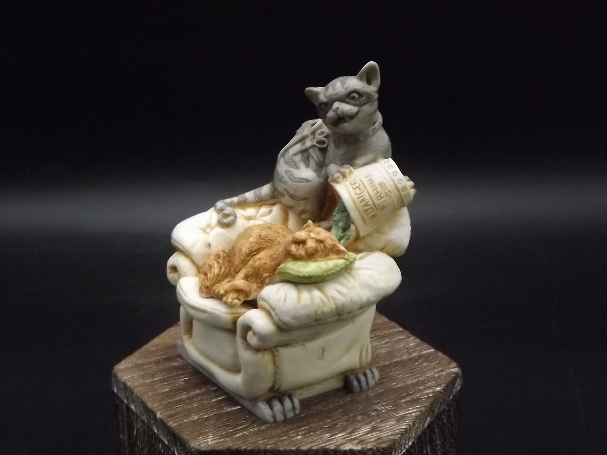 Retired Harmony Kingdom "Fishy Business" Jest Figurine with original box. Excellent condition. Artist Signed!