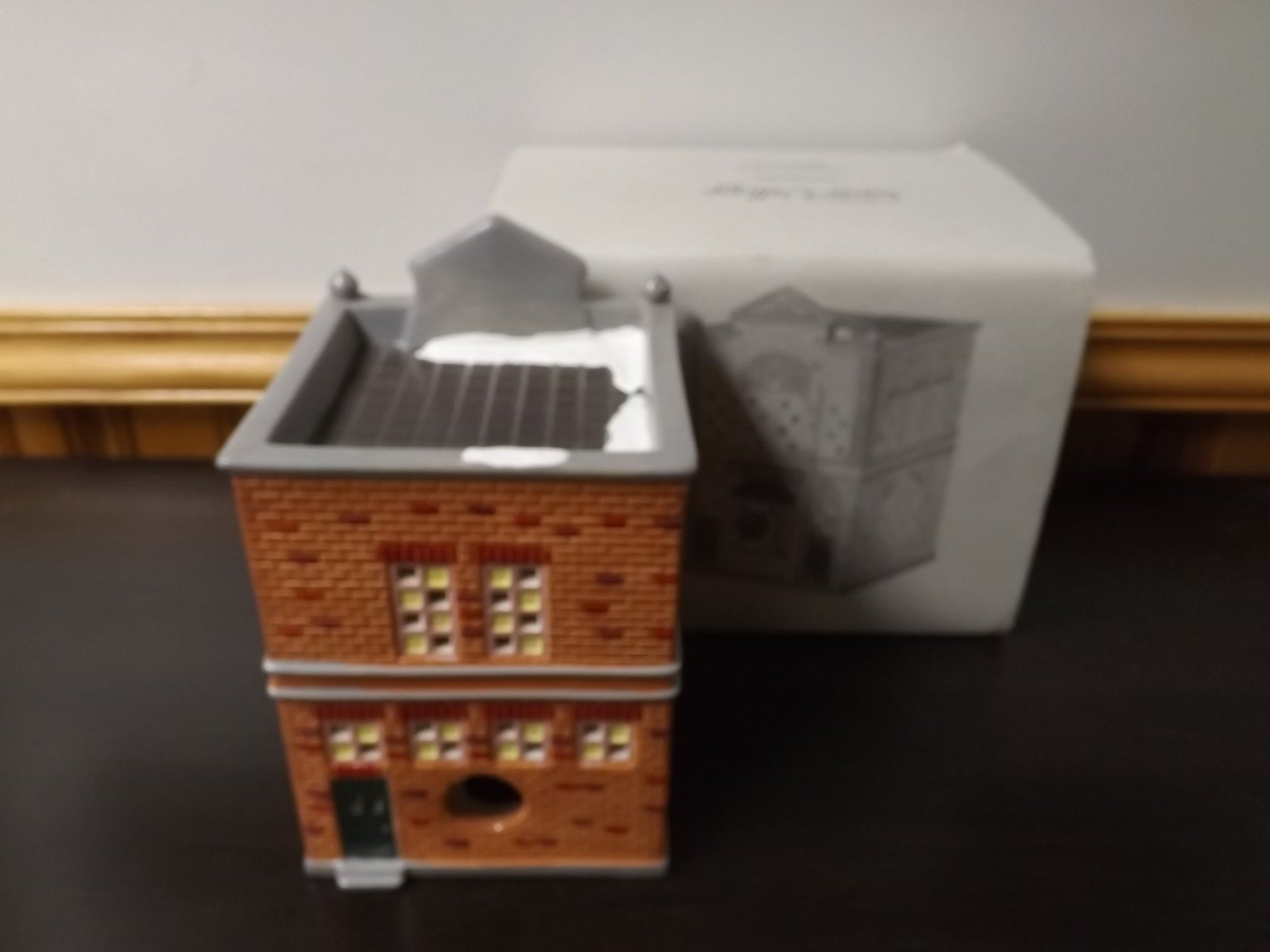 Vintage 1986 Snow Village "Apothecary" Drug Store building figurine for seasonal display village scenes. With box.