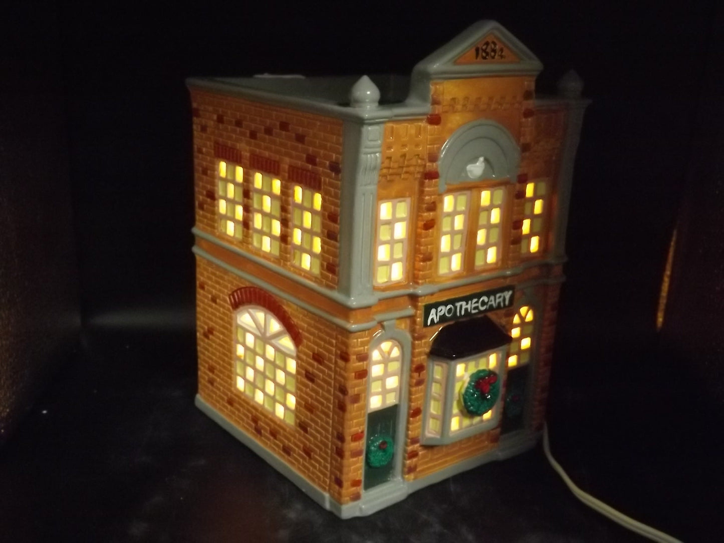 Vintage 1986 Snow Village "Apothecary" Drug Store building figurine for seasonal display village scenes. With box.