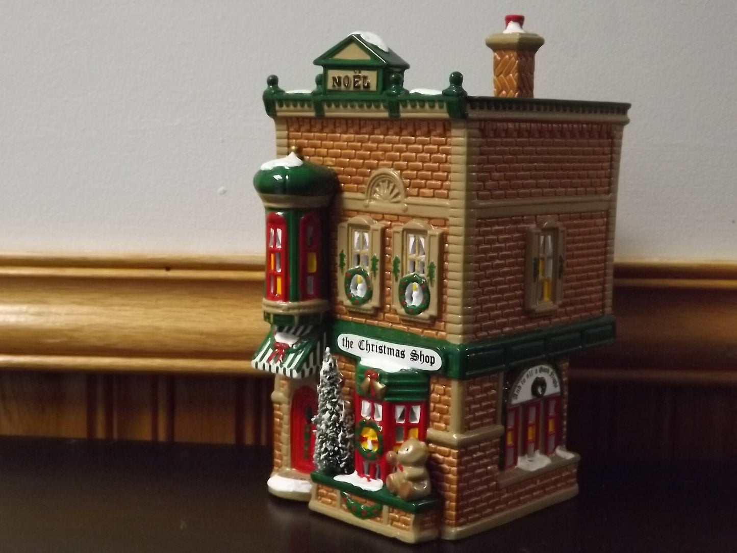 Vintage 1991 Snow Village "The Christmas Shop" Figurine with Box & COA