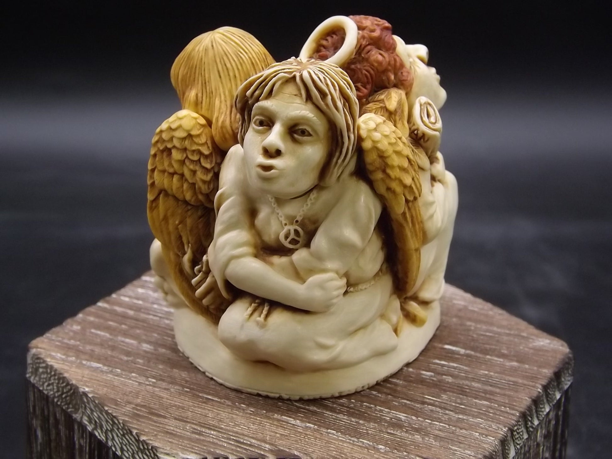 Harmony Kingdom Jest Angels Figurine: Paradise Found, 1995 (Original Box)