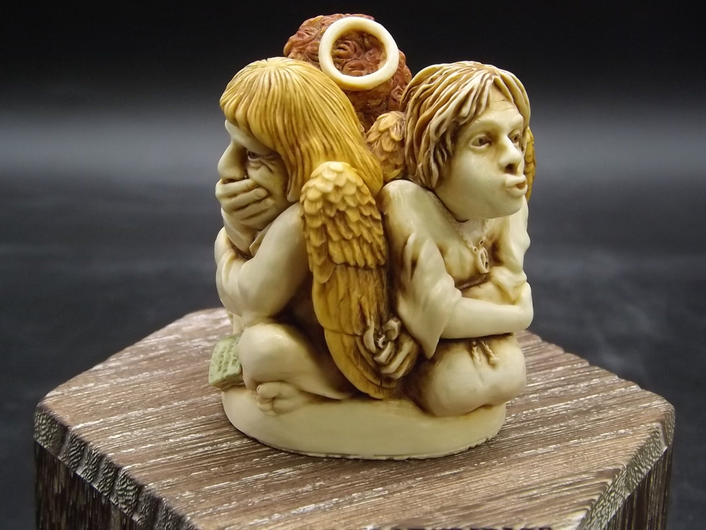 Harmony Kingdom Jest Angels Figurine: Paradise Found, 1995 (Original Box)