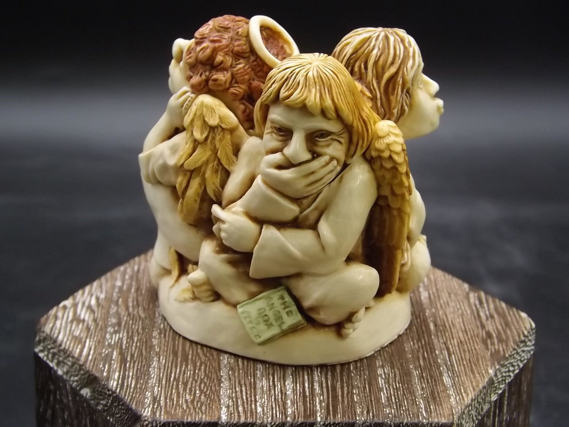 Harmony Kingdom Jest Angels Figurine: Paradise Found, 1995 (Original Box)