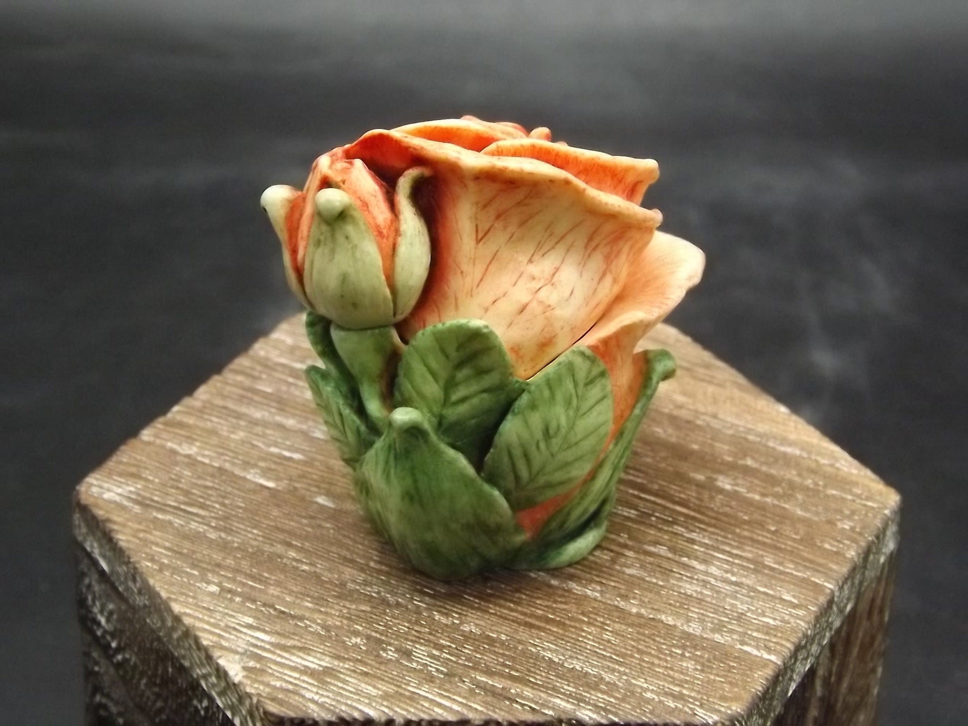 Harmony Kingdom Orange Rose Figurine: Limited Edition #3419/3600, Artist Signed