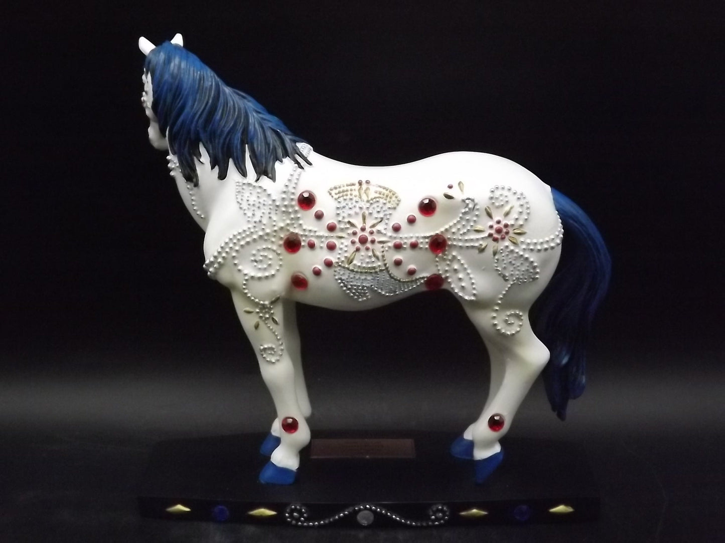 Westland Rhinestone Horse Figurine: Limited Edition Thoroughbred Collectible