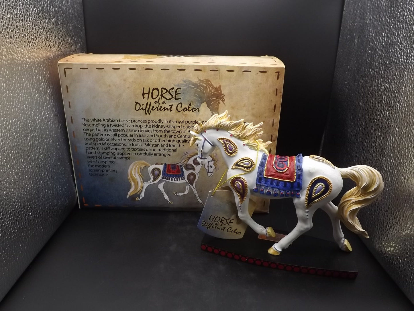 Vintage Westland "Paisley Horse" Figurine: Limited Edition Collectible