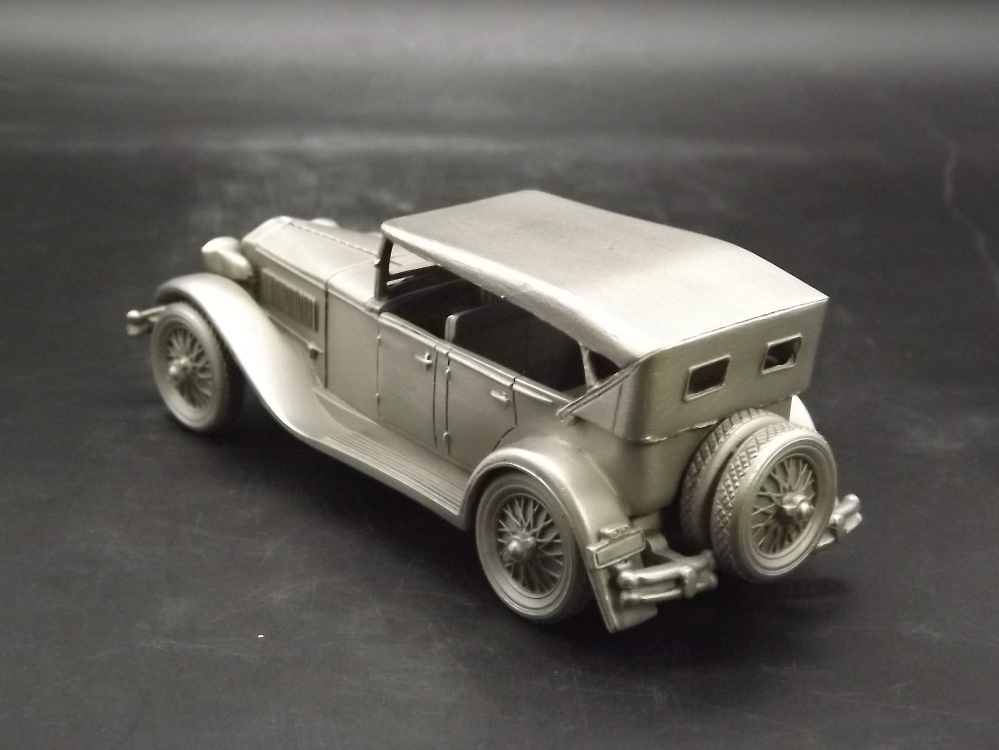 Danbury Mint 1929 Lancia Dilambda Pewter Model Car