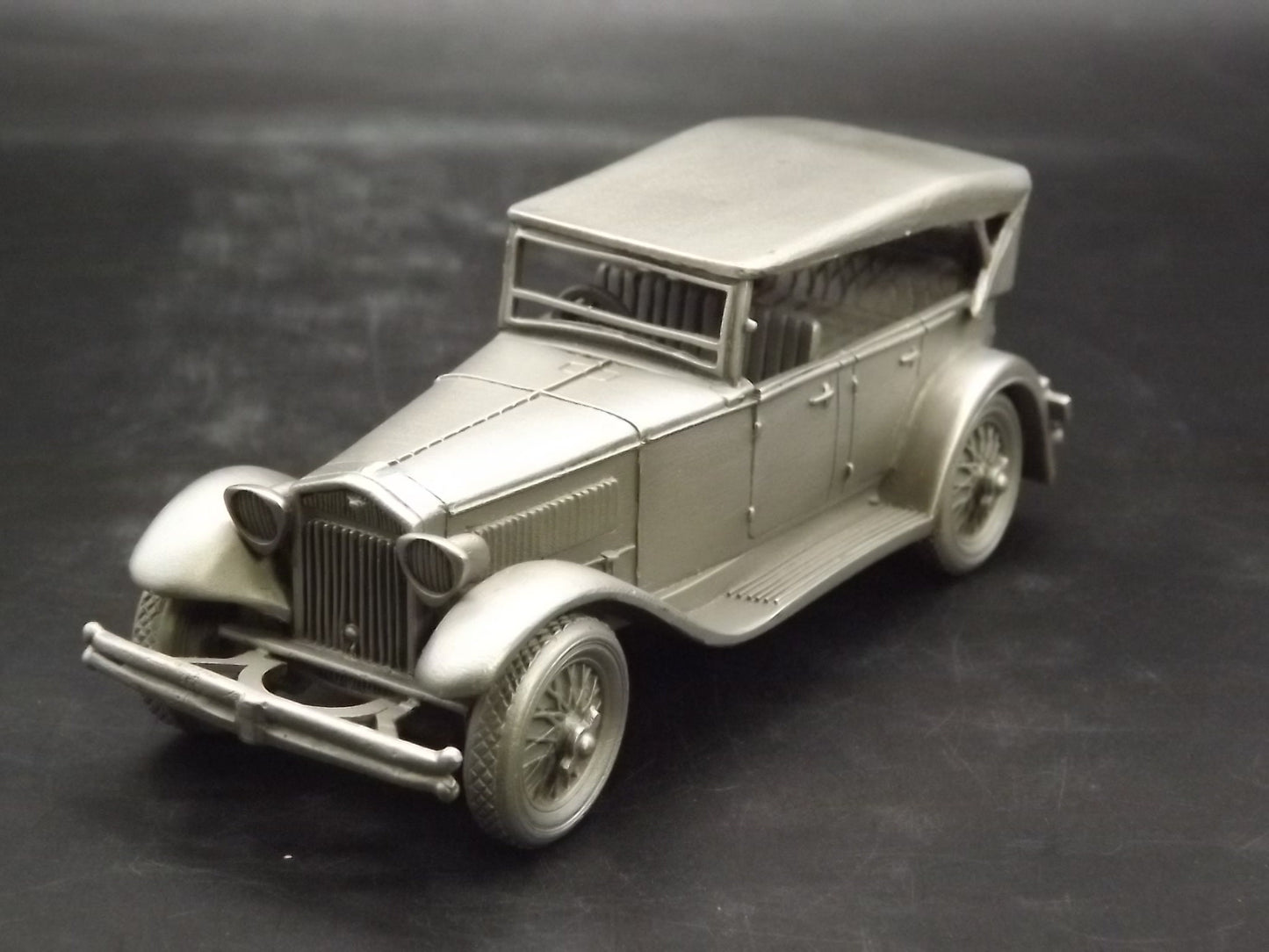 Danbury Mint 1929 Lancia Dilambda Pewter Model Car