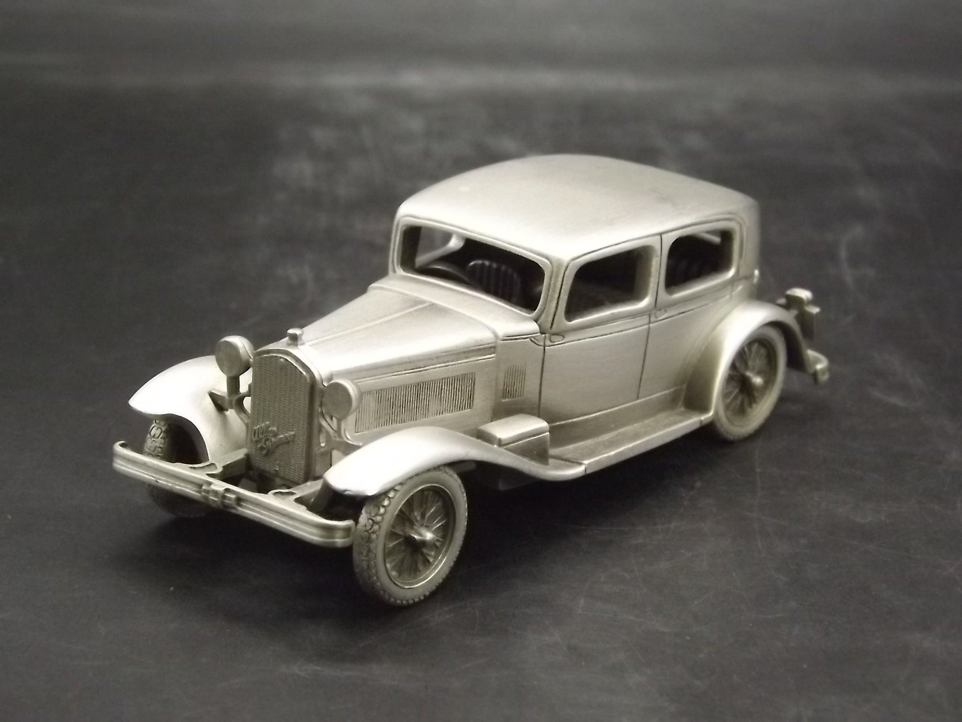 Danbury Mint 1932 Alpha Romeo Pewter Model Car